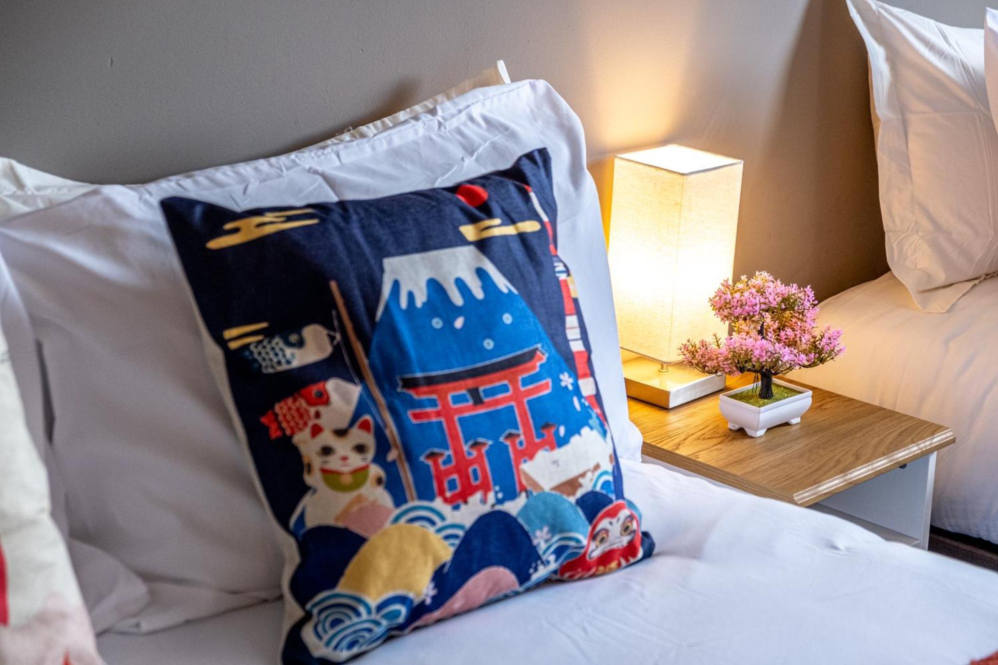 Anime Suite - Central And Free Parking With Netflix Birmingham Zewnętrze zdjęcie