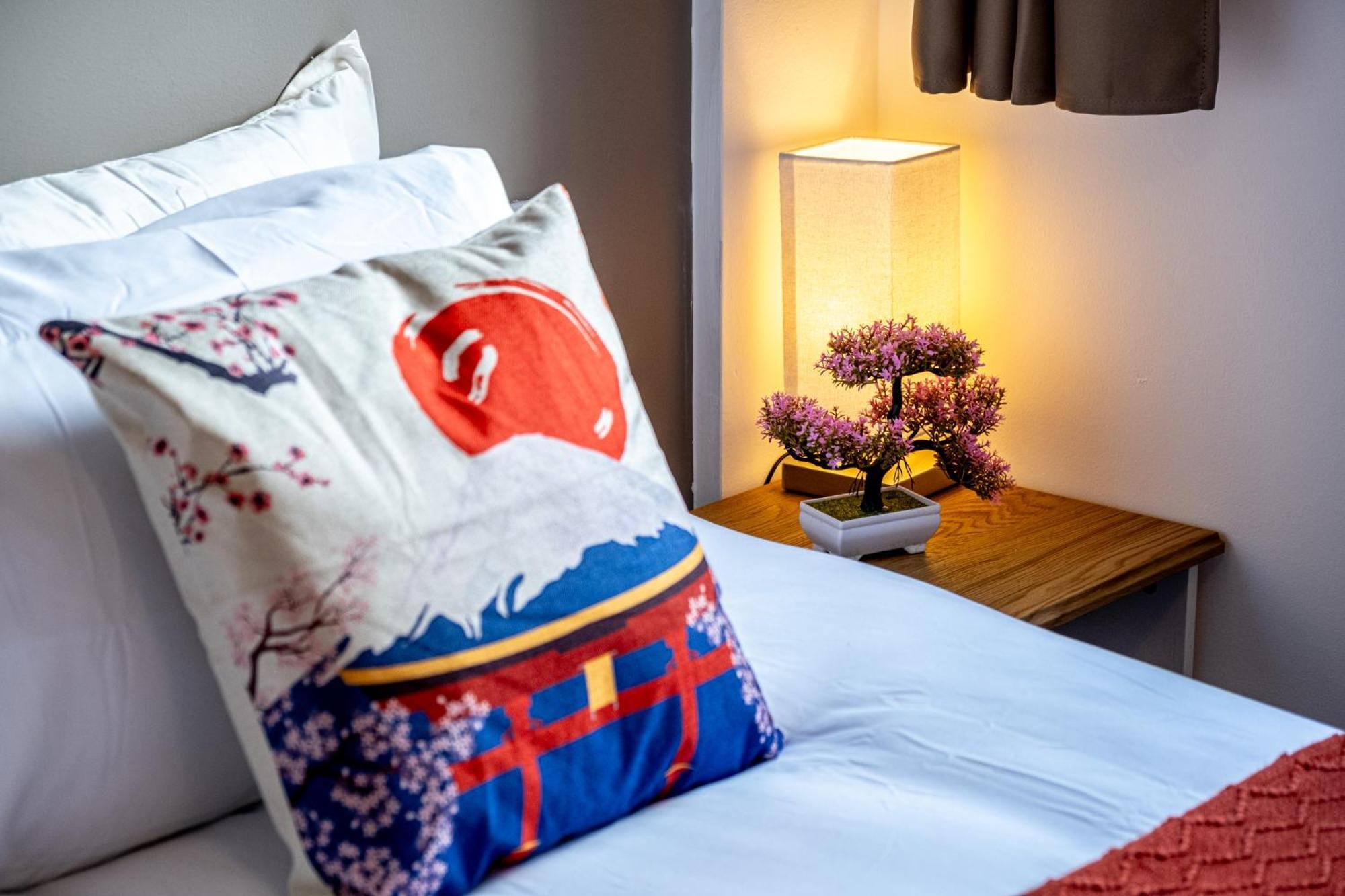 Anime Suite - Central And Free Parking With Netflix Birmingham Zewnętrze zdjęcie